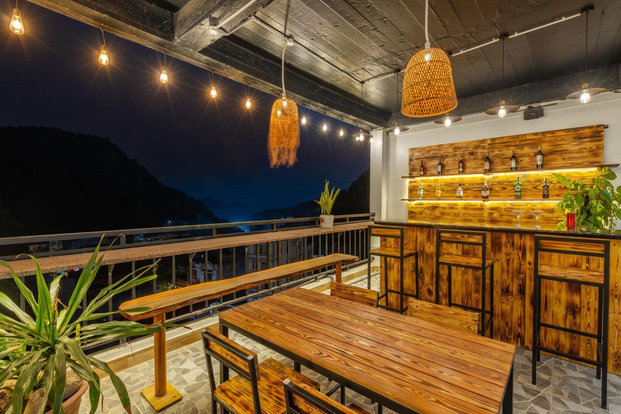 Cat Ba Xanh Spring Garden Hotel Dong Khe Sau Exterior foto